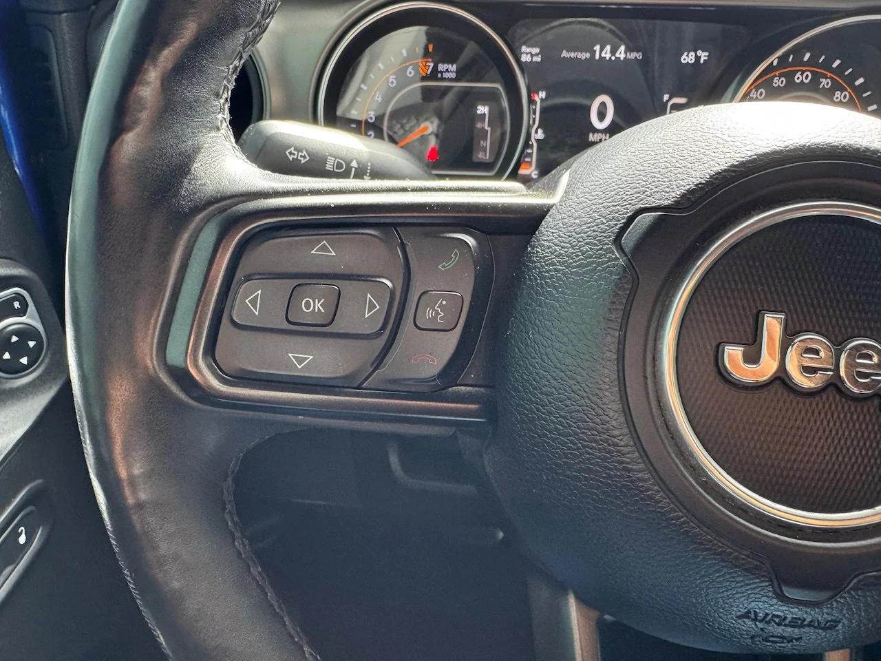Used 2019 Ocean Blue Metallic Clearcoat Jeep Sport S image 29
