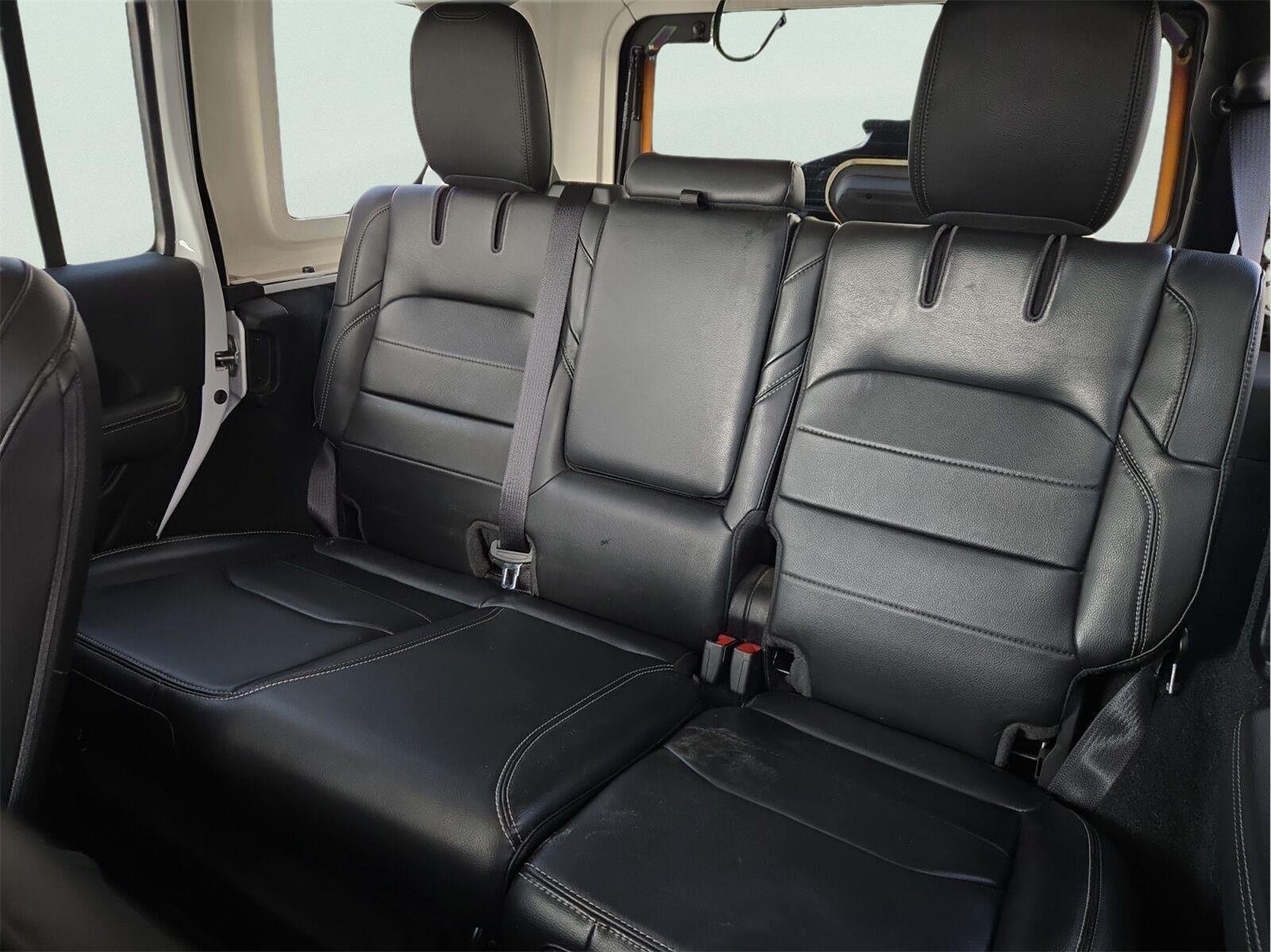 Used 2023 Bright White Clearcoat Jeep Sahara image 24
