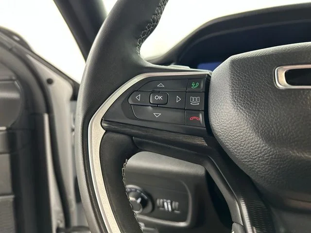 Used 2024 White Jeep Altitude X image 9