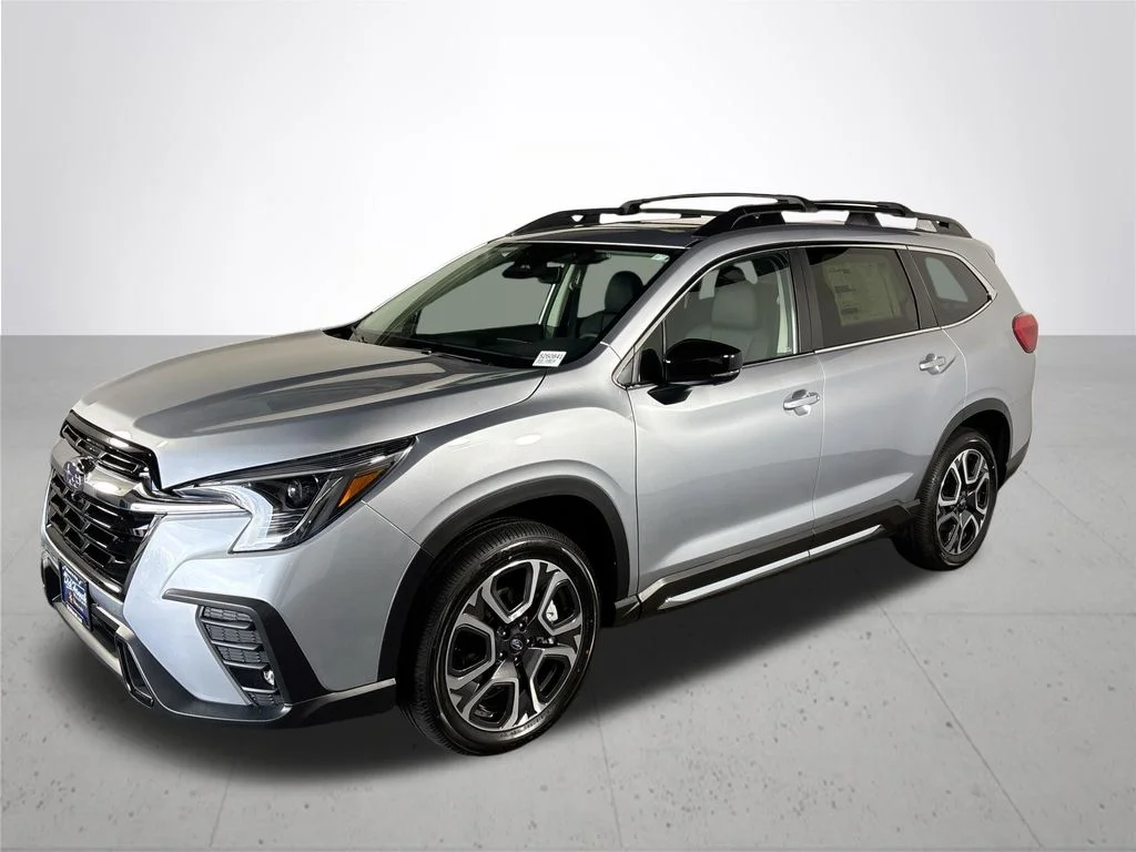 New 2026 ICE SILVER METALLIC Subaru Limited 7-Passenger image 2