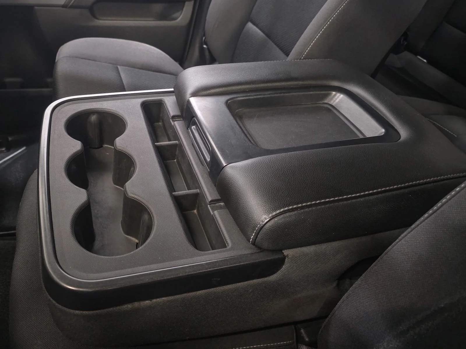 Used 2014 Black Chevrolet LT image 28