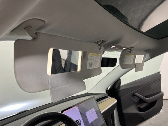 Used 2018 Silver Tesla Long Range Battery image 24