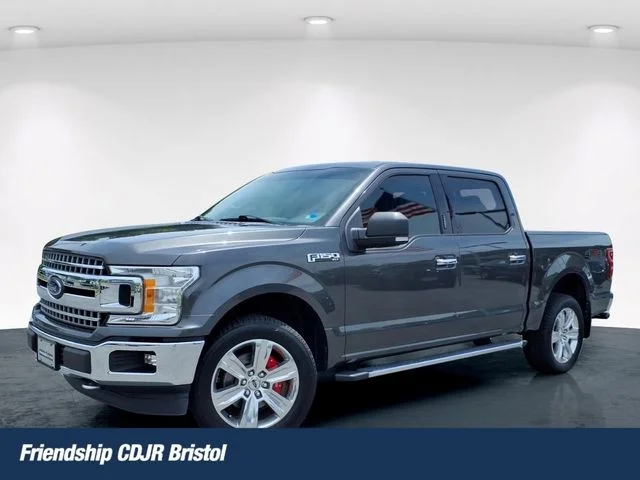 Used 2018 Gray Ford XLT image 1
