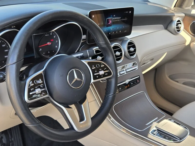 Used 2021 Polar White MERCEDES-BENZ GLC 300 SUV image 10
