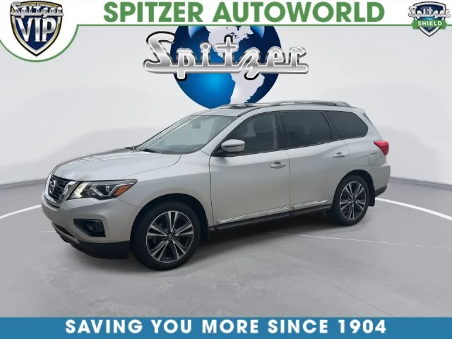 Used 2018 Silver Nissan Platinum image 6