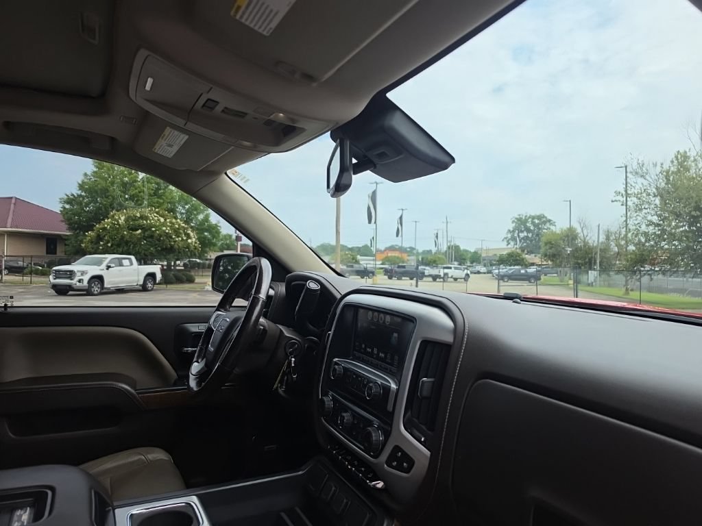 Used 2018 CARDINAL RED GMC SLT image 34