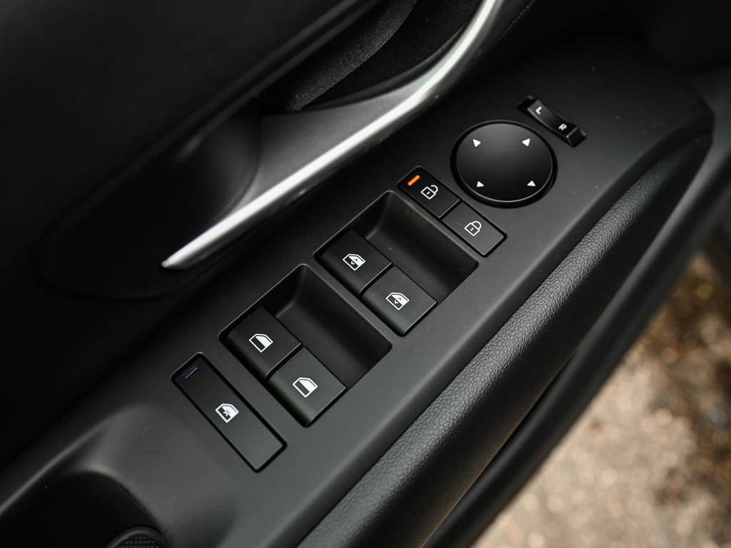 New 2026 Shimmering Silver Hyundai SEL Convenience AWD image 17