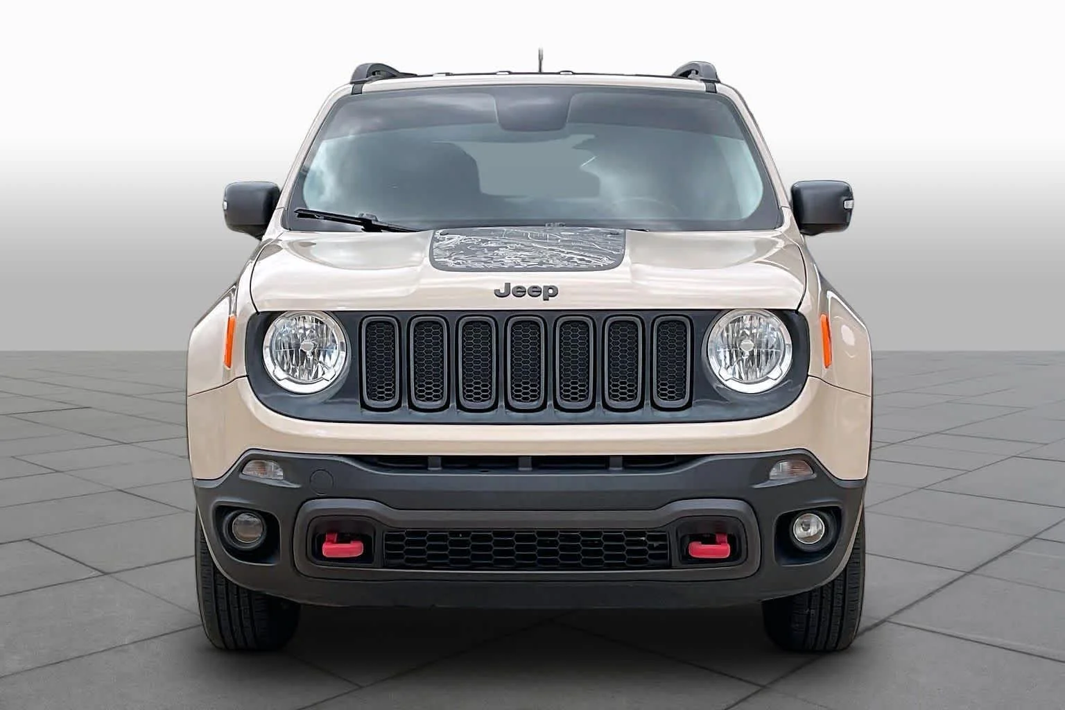 Used 2017 Mojave Sand Jeep Deserthawk image 5
