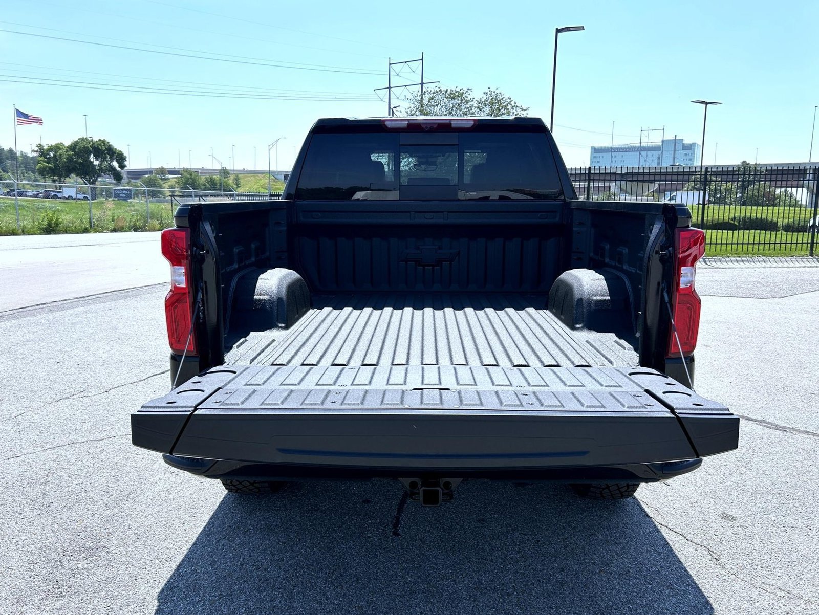 2026 Chevrolet Silverado 1500 ZR2 - Photo 21
