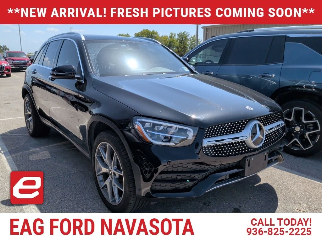 Used 2020 Black Mercedes-Benz GLC 300 image 1