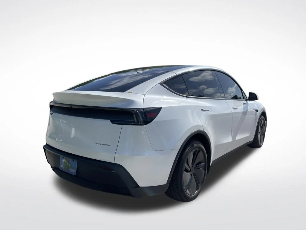 Used 2026 Pearl White Multi Tesla  image 6