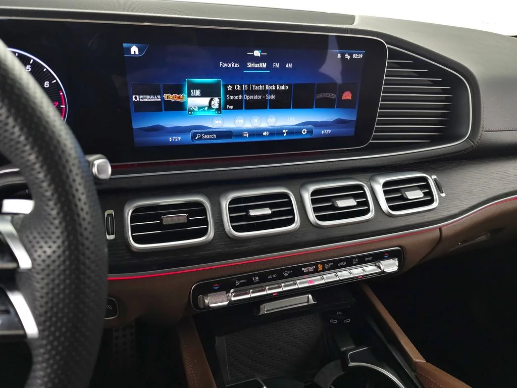 Used 2024 White Mercedes-Benz GLS 450 image 22