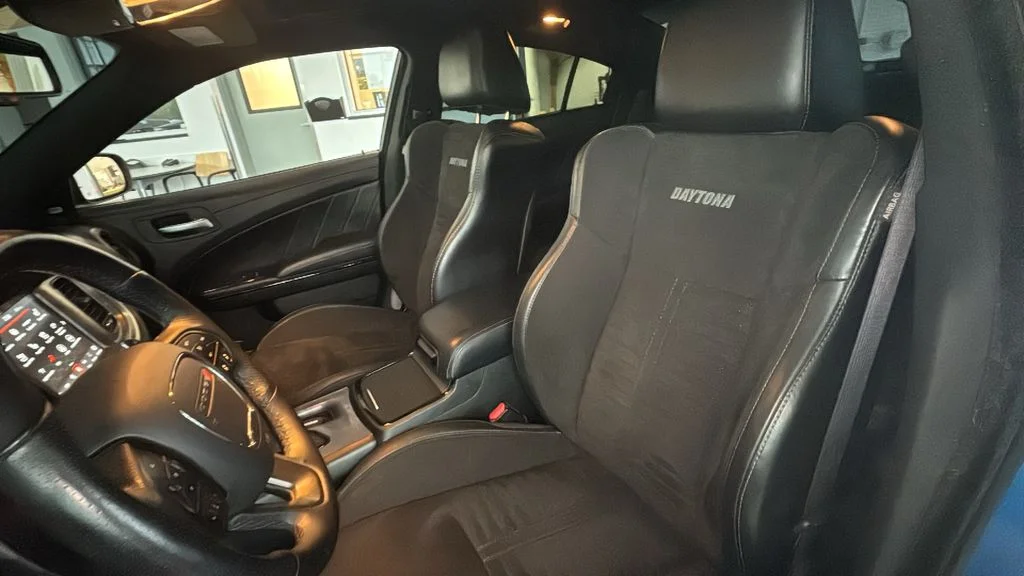 Used 2023 Blue Dodge R/T Scat Pack image 31