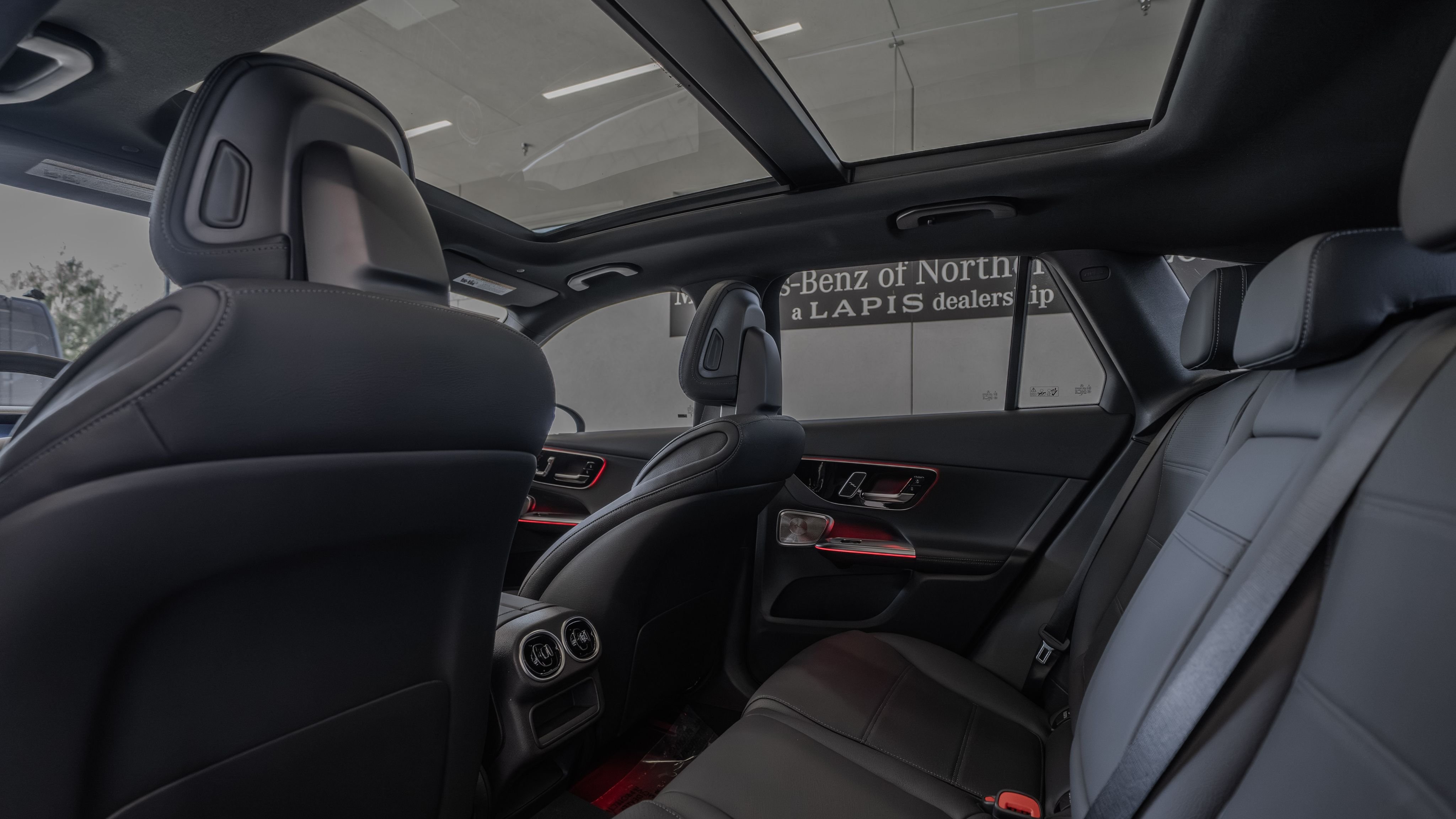 New 2026 Black Mercedes-Benz GLC 300 image 26