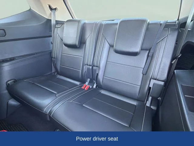 Used 2021  Volkswagen SEL image 19
