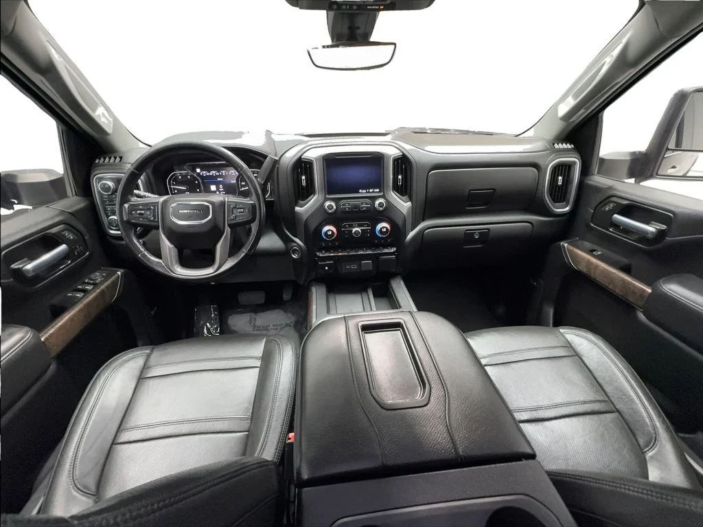 Used 2021 Black GMC Denali image 39