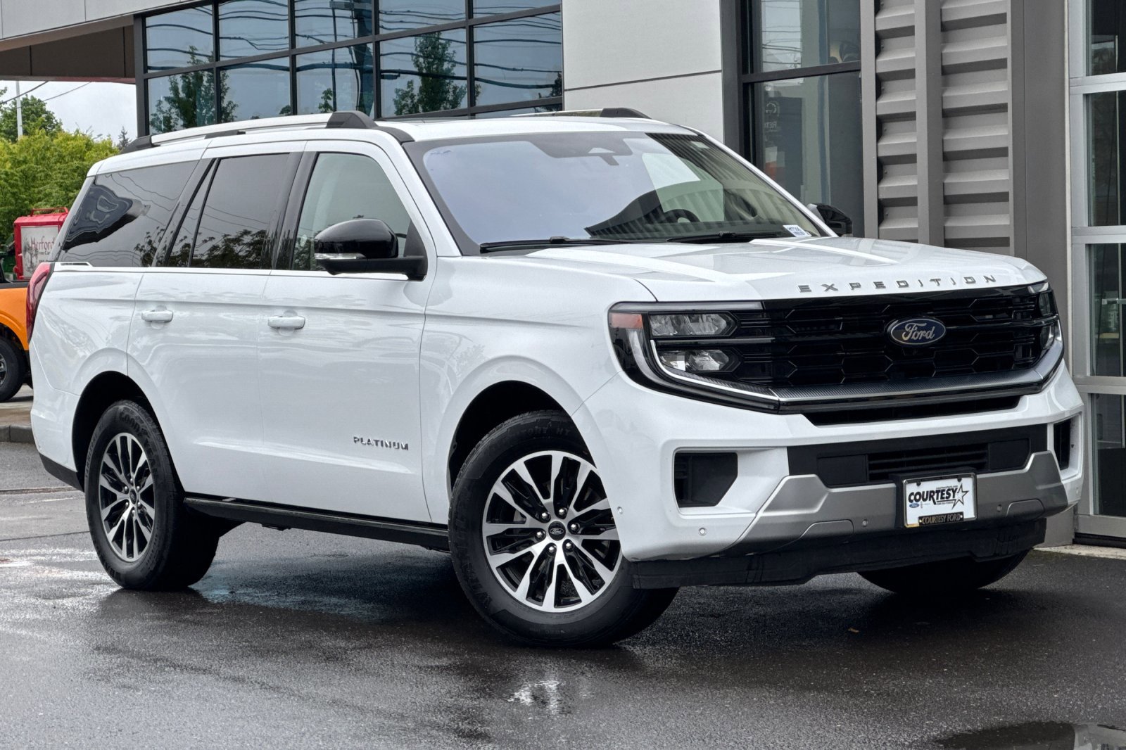 2025 Ford Expedition Platinum 4x4's photo