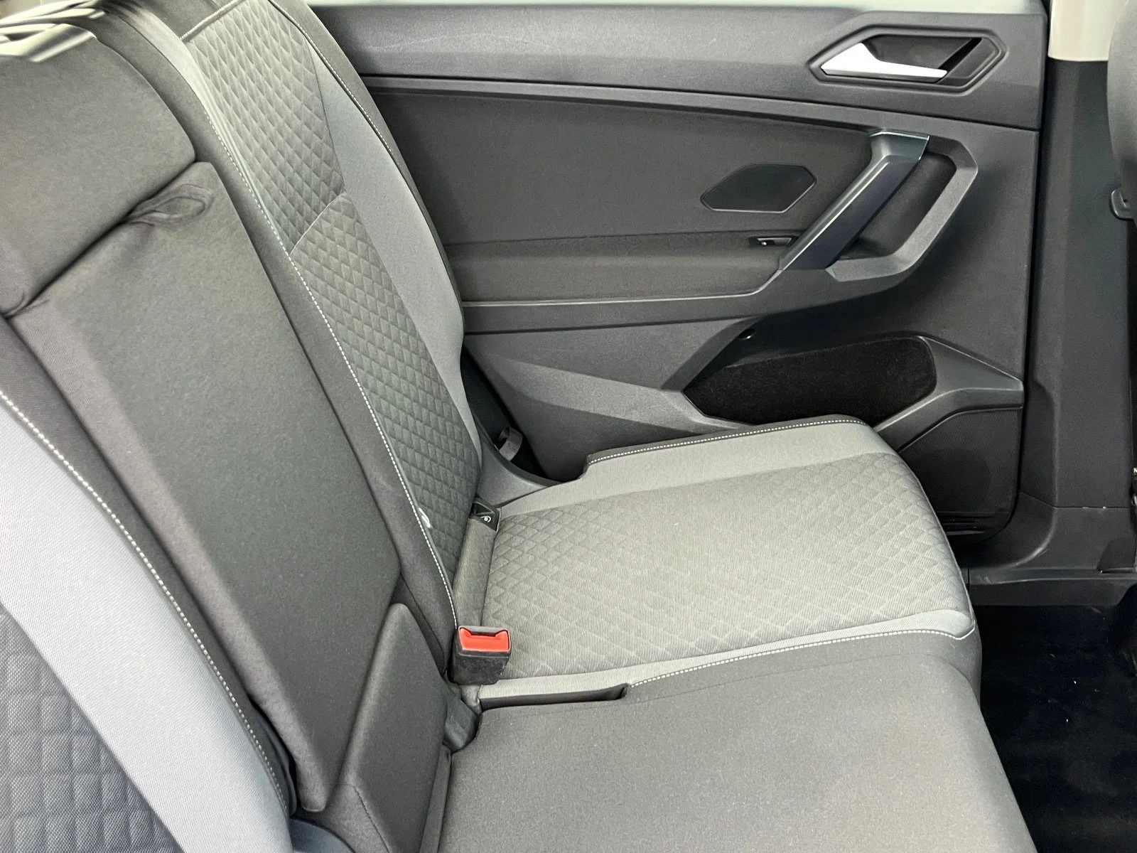 Used 2021 Platinum Gray Volkswagen 2.0T S image 10