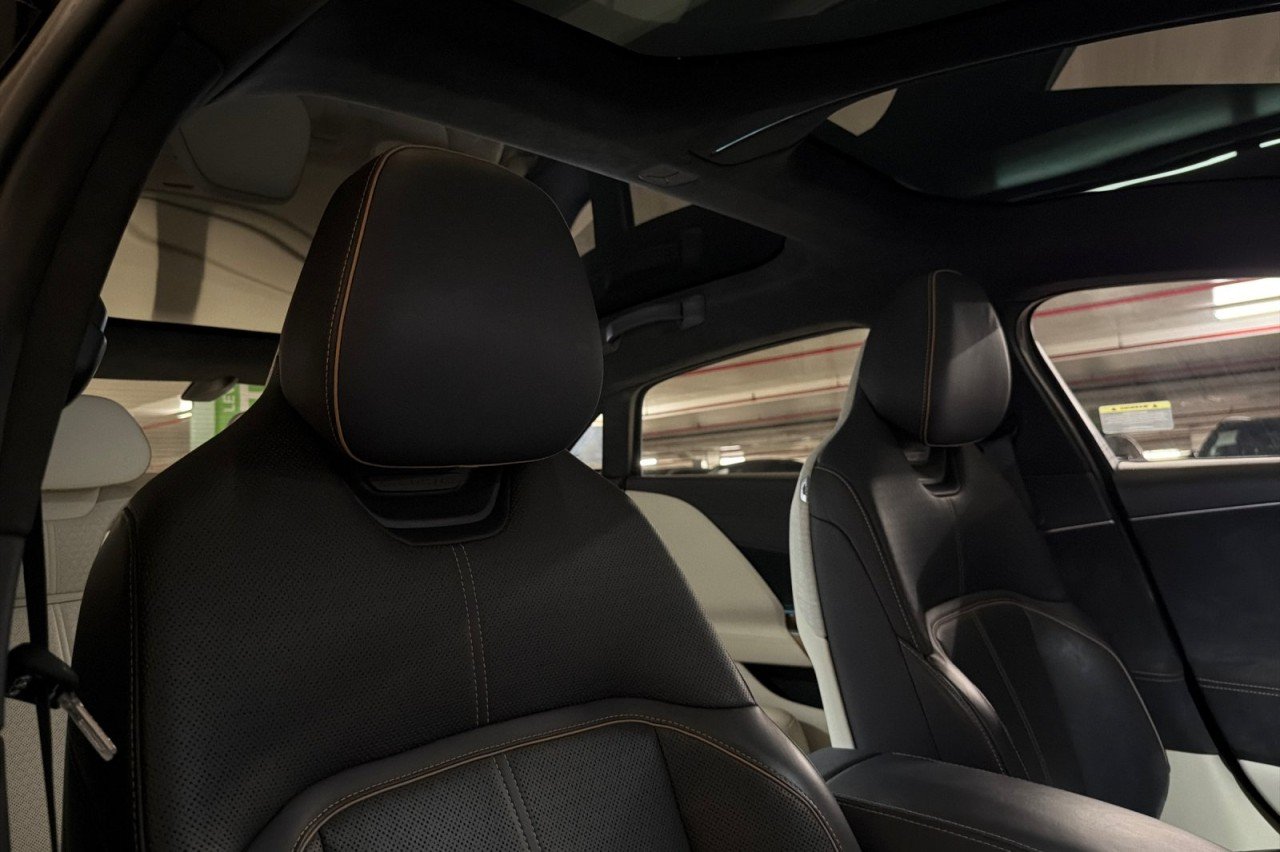 Used 2022 GRAY Lucid Grand Touring image 15