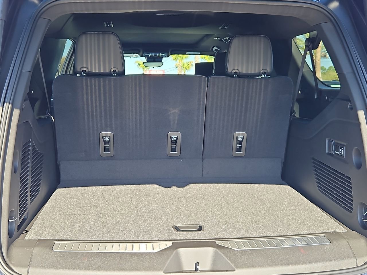 New 2026 Titanium Rush Metallic GMC Denali image 27