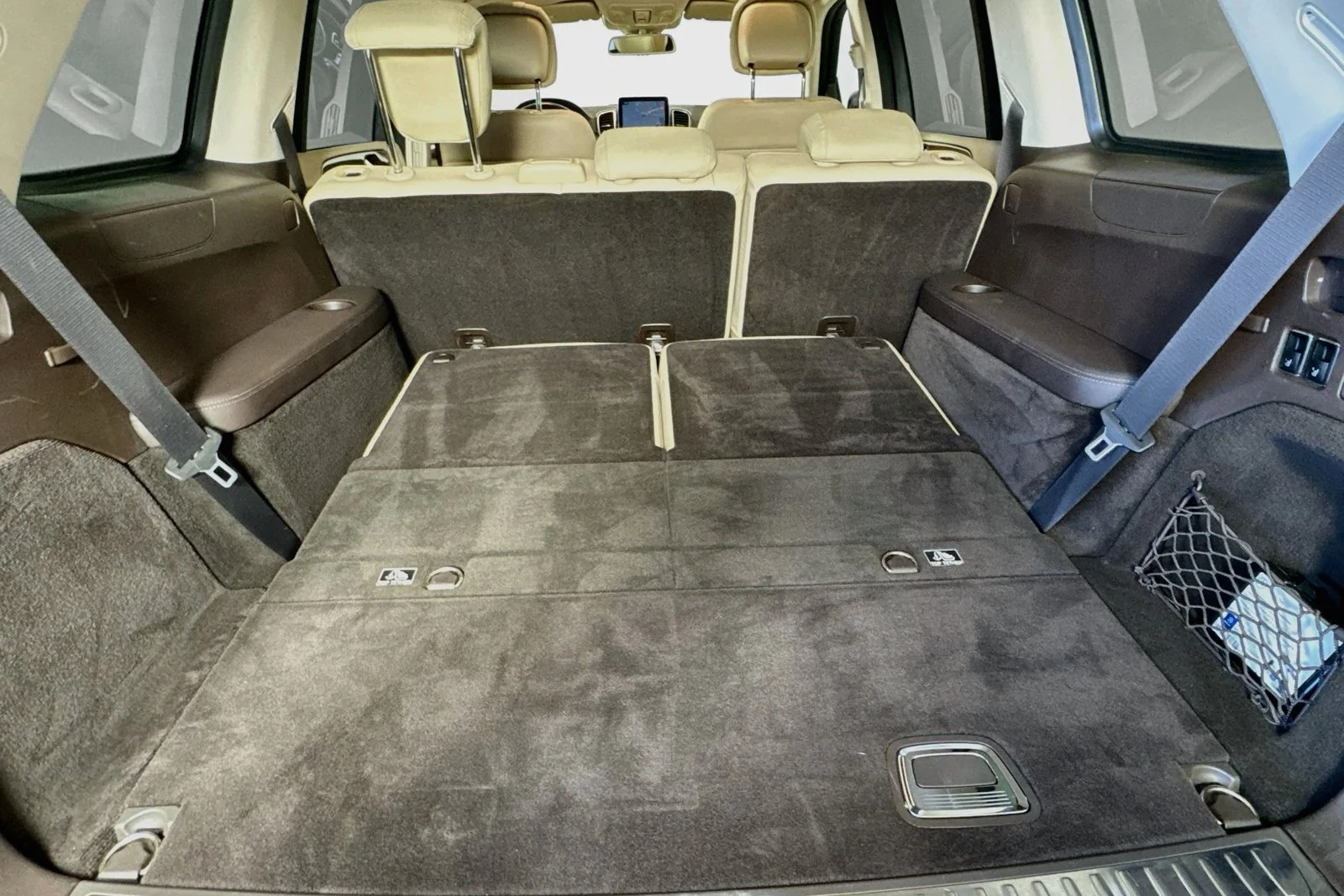 Used 2019 Lunar Blue Metallic Mercedes-Benz GLS 550 image 25