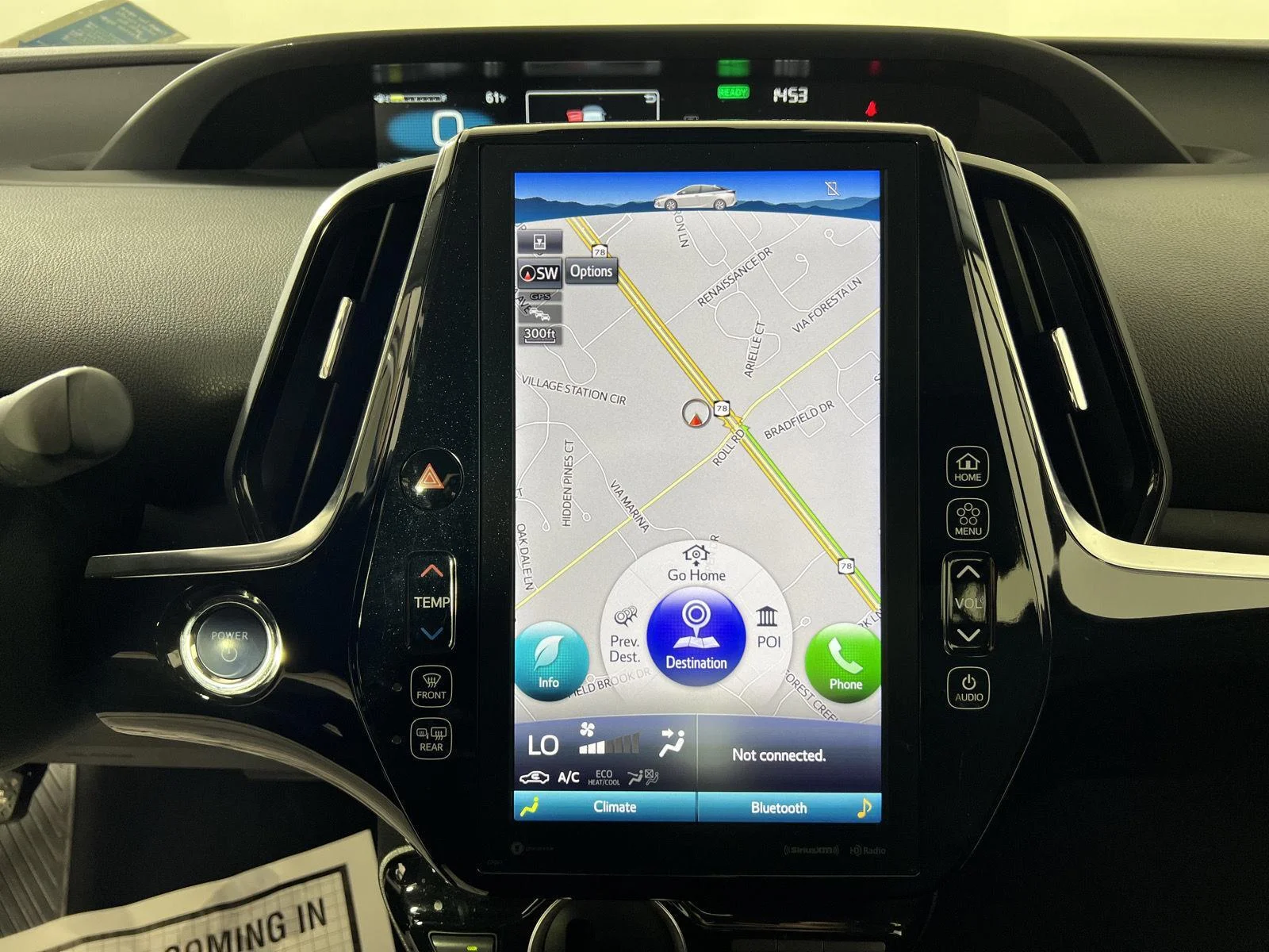 Used 2022 Wind Chill Pearl Toyota XLE image 19