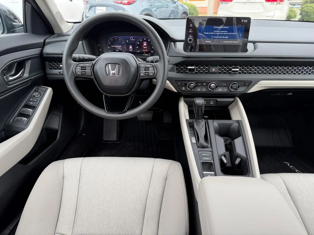 New 2026 Meteorite Gray Metallic Honda SE image 10