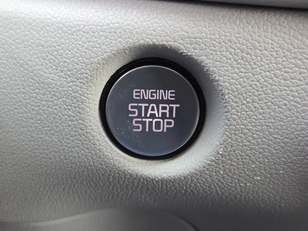 Used 2025 Wolf Gray Kia X-Line SX image 37