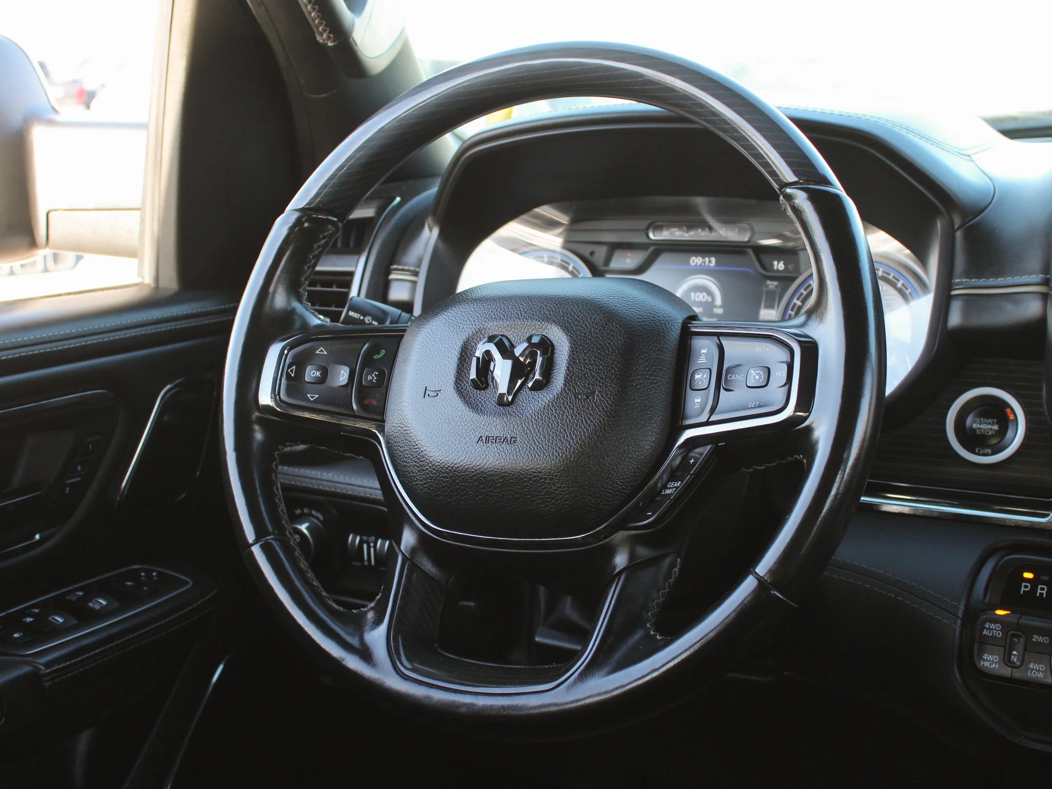 Used 2022 Grey RAM Limited * No Accidents | HEMI V8 | LOADED | ENVY Wheels | Head-Up Display | Night Edition image 6