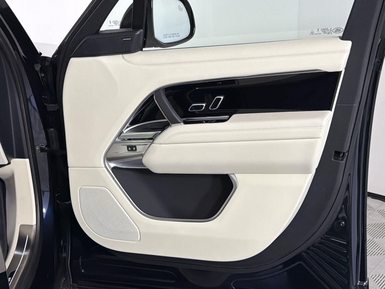 2026 Land Rover Range Rover SE - Photo 30