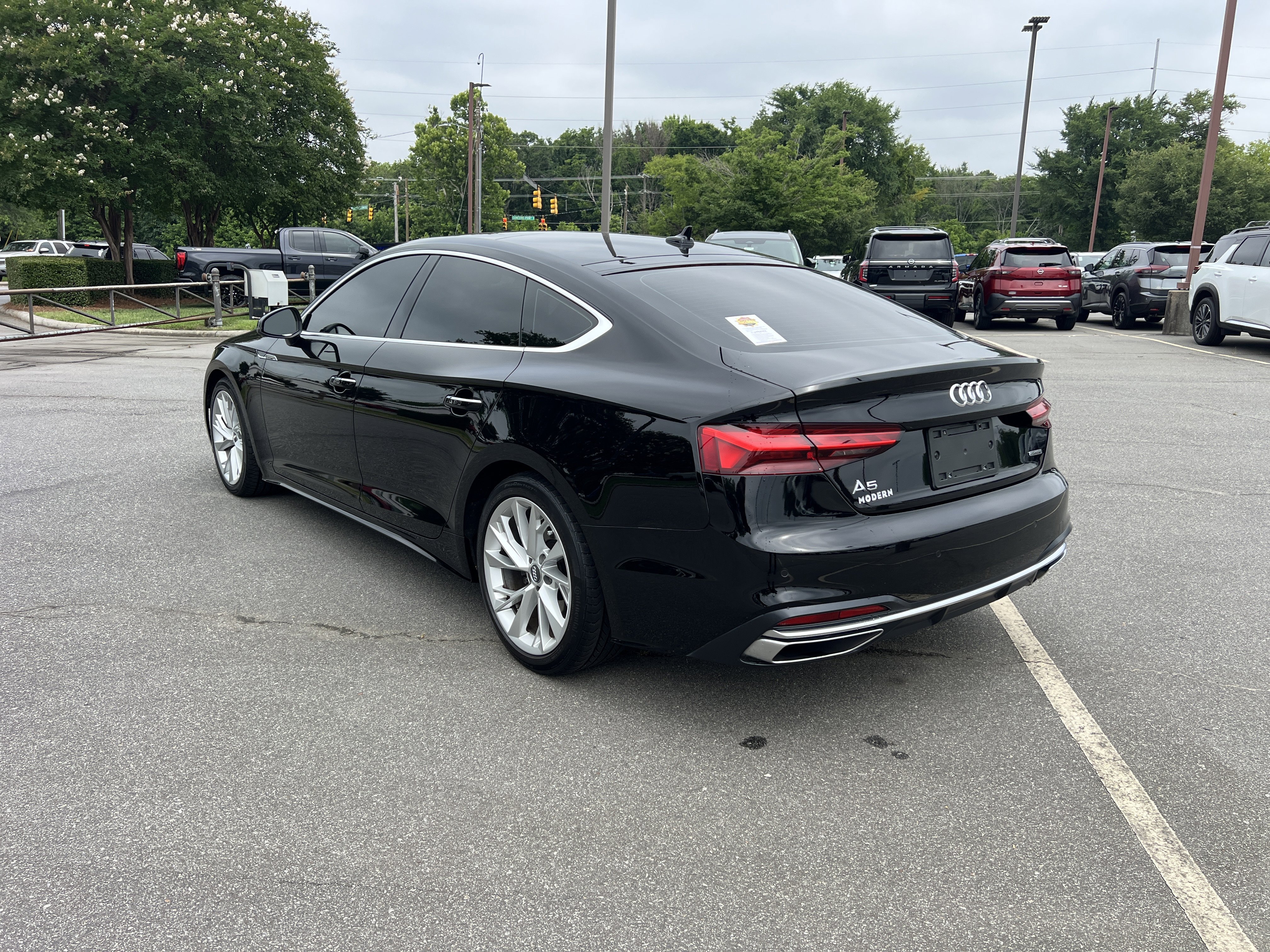 Used 2021 Brilliant Black Audi Premium Plus image 7