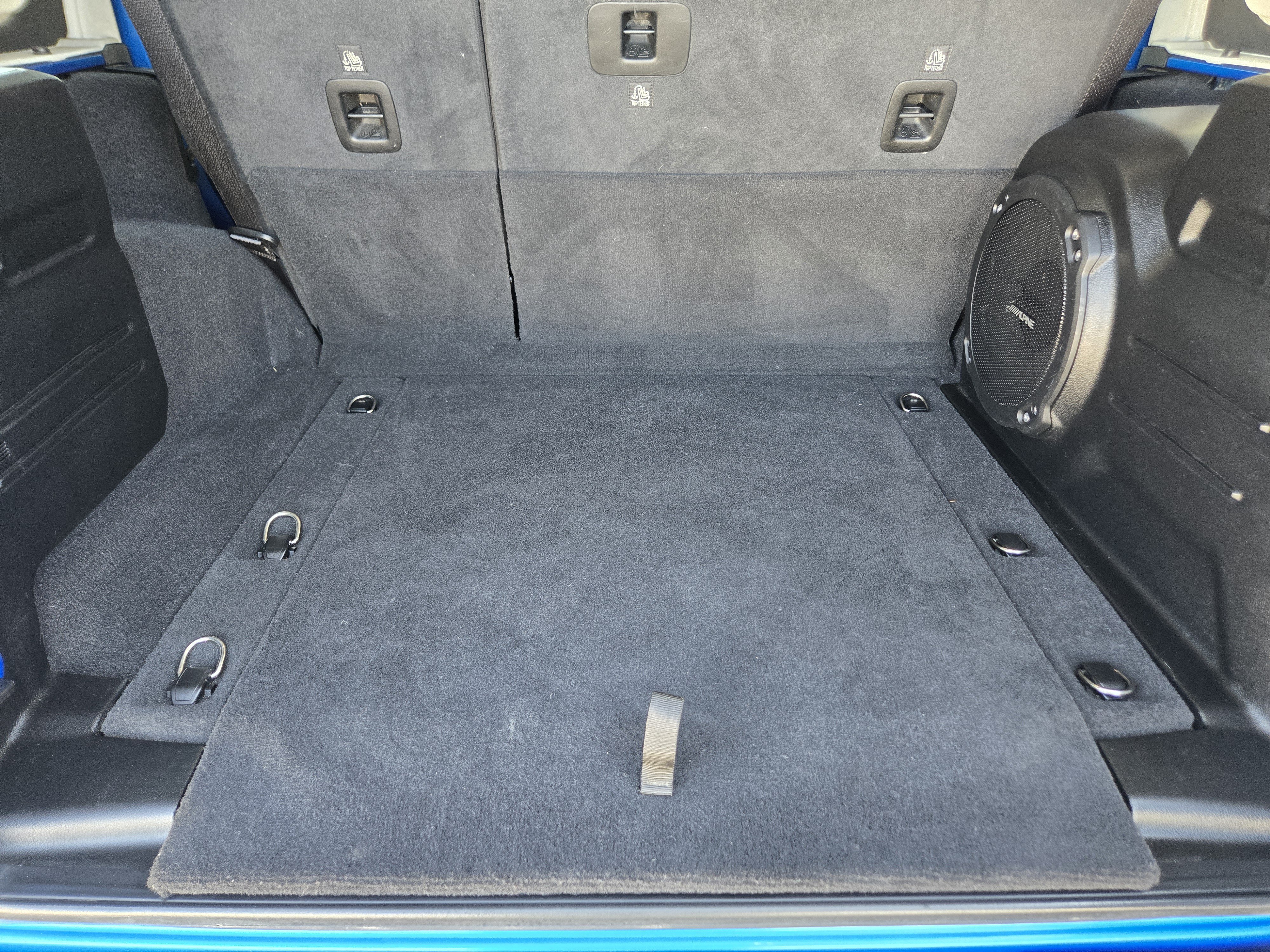 Used 2021 Hydro Blue Pearlcoat Jeep Unlimited Sahara Altitude image 30