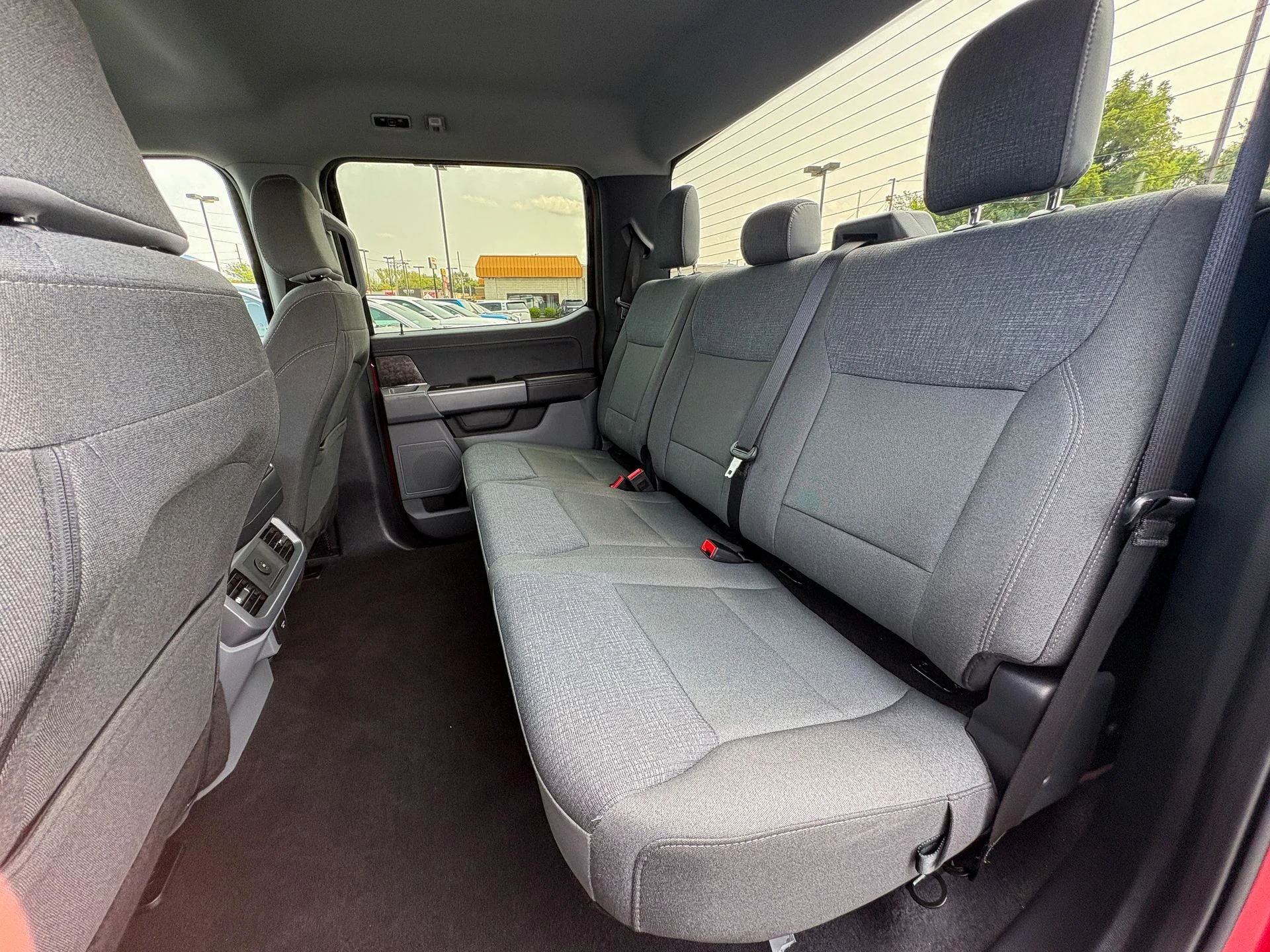 Used 2025 Red Ford XLT image 26