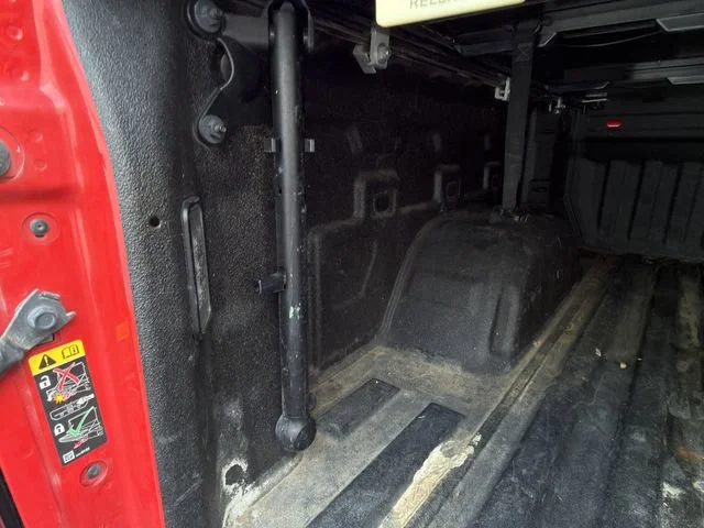 2022 Chevrolet Silverado 1500 ZR2 - Photo 37