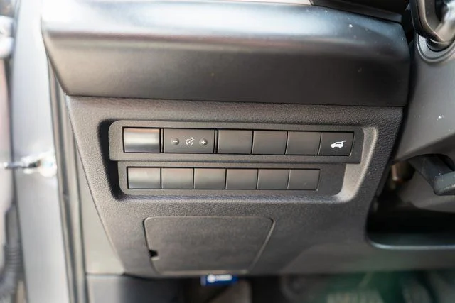 Used 2023 Gray Mitsubishi SE image 22