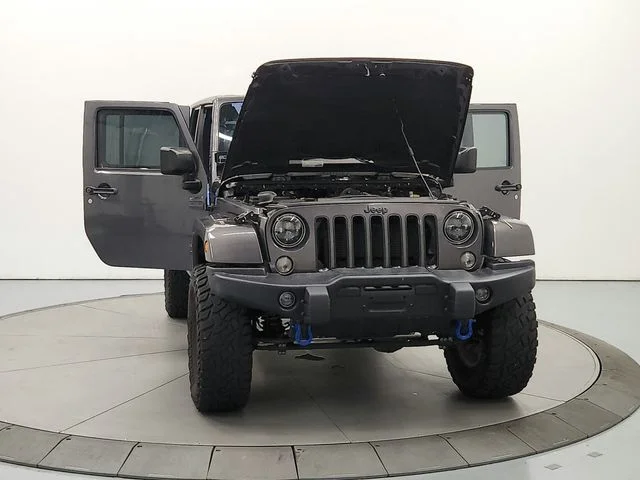 Used 2017 Gray Jeep Unlimited Sahara image 11