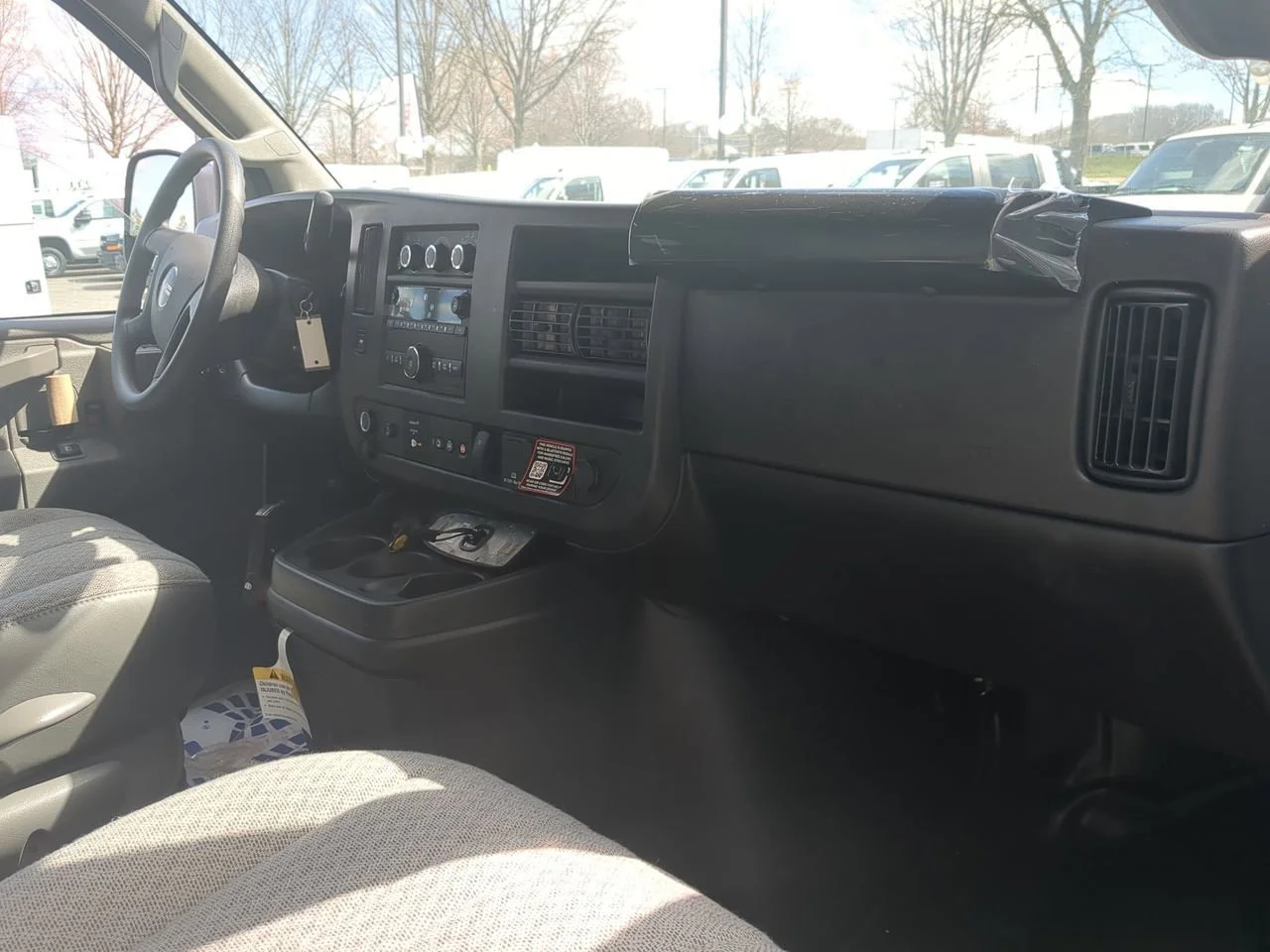 New 2025 Summit White GMC Work Truck image 25