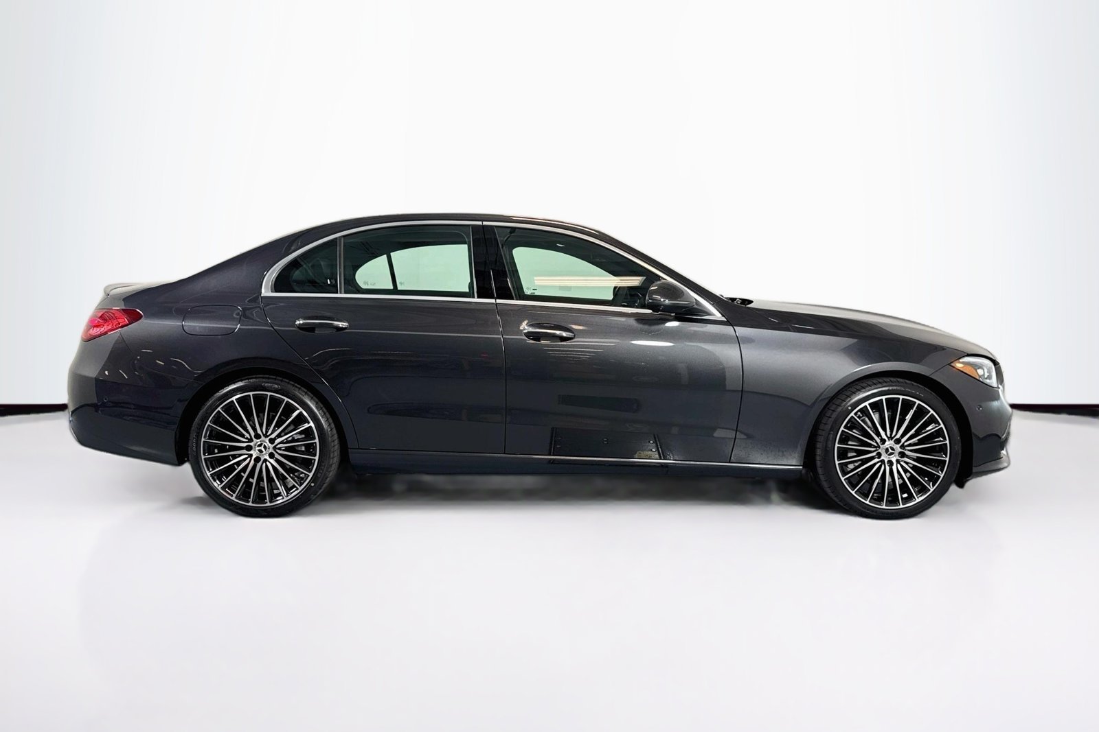New 2026 Graphite Grey Metallic Mercedes-Benz C 300 image 4