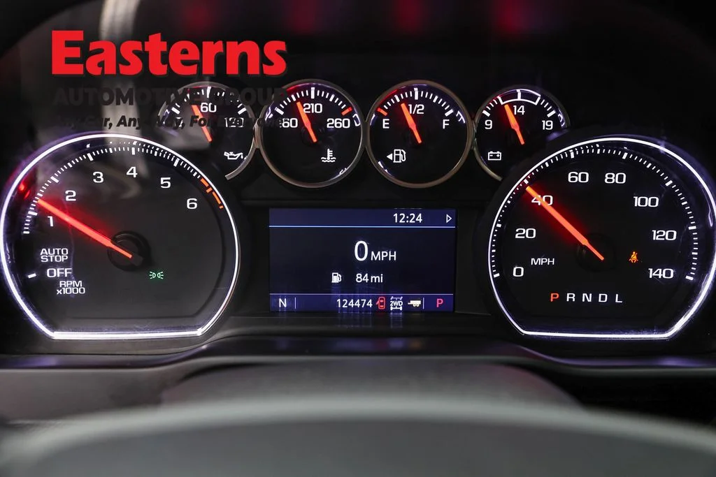 Used 2020 Gray Chevrolet LT image 17