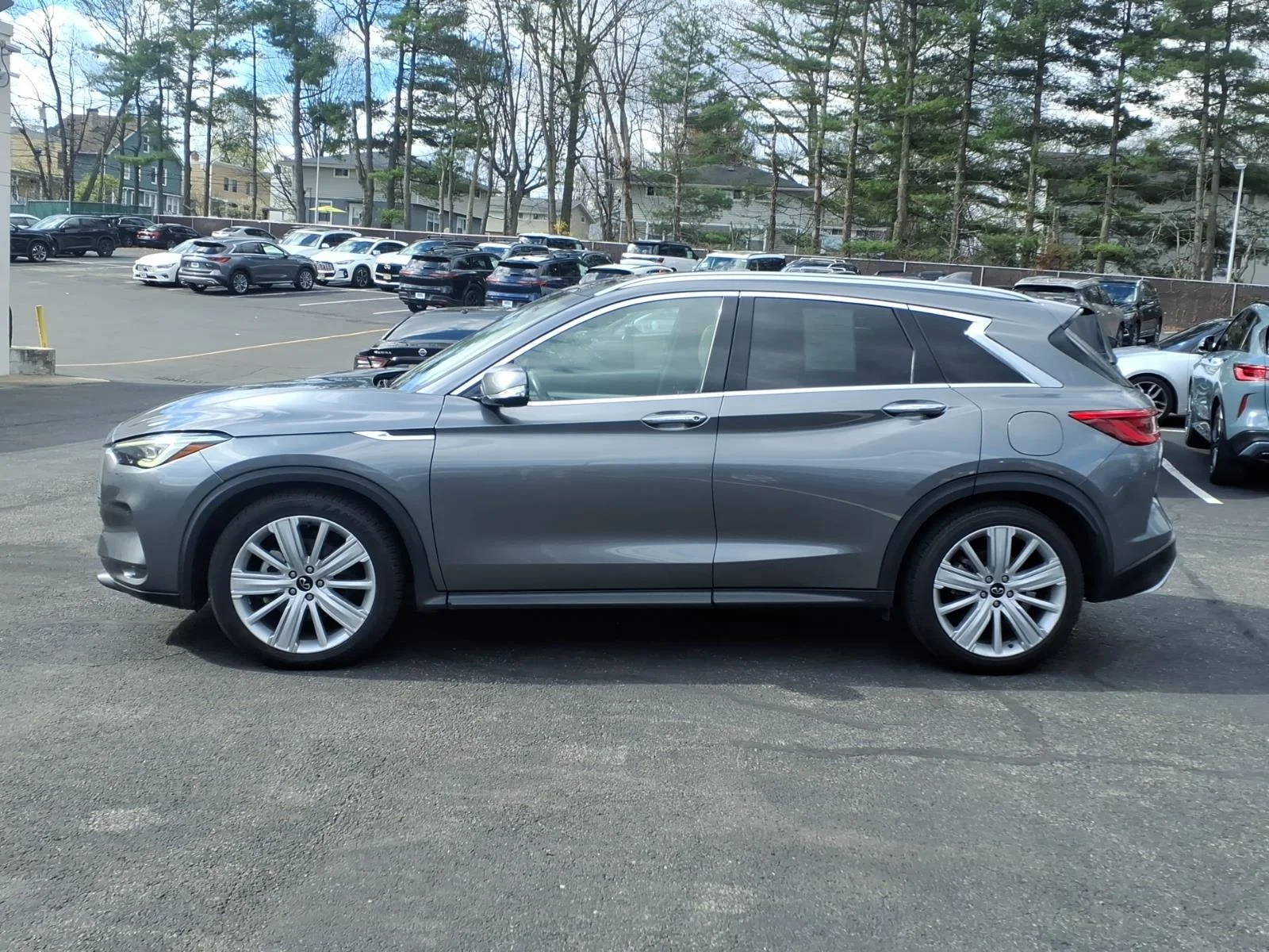 Certified Used 2020 Gray INFINITI Sensory image 9