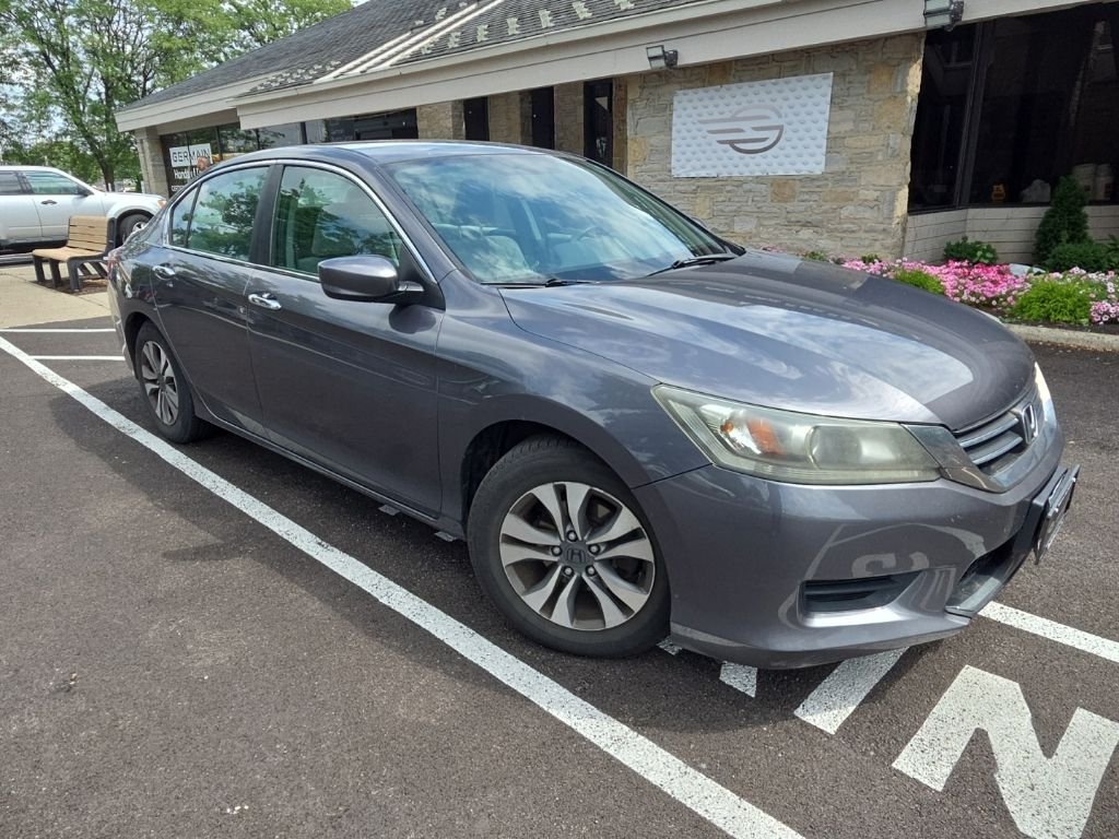 Used 2013 Modern Steel Metallic Honda LX image 1