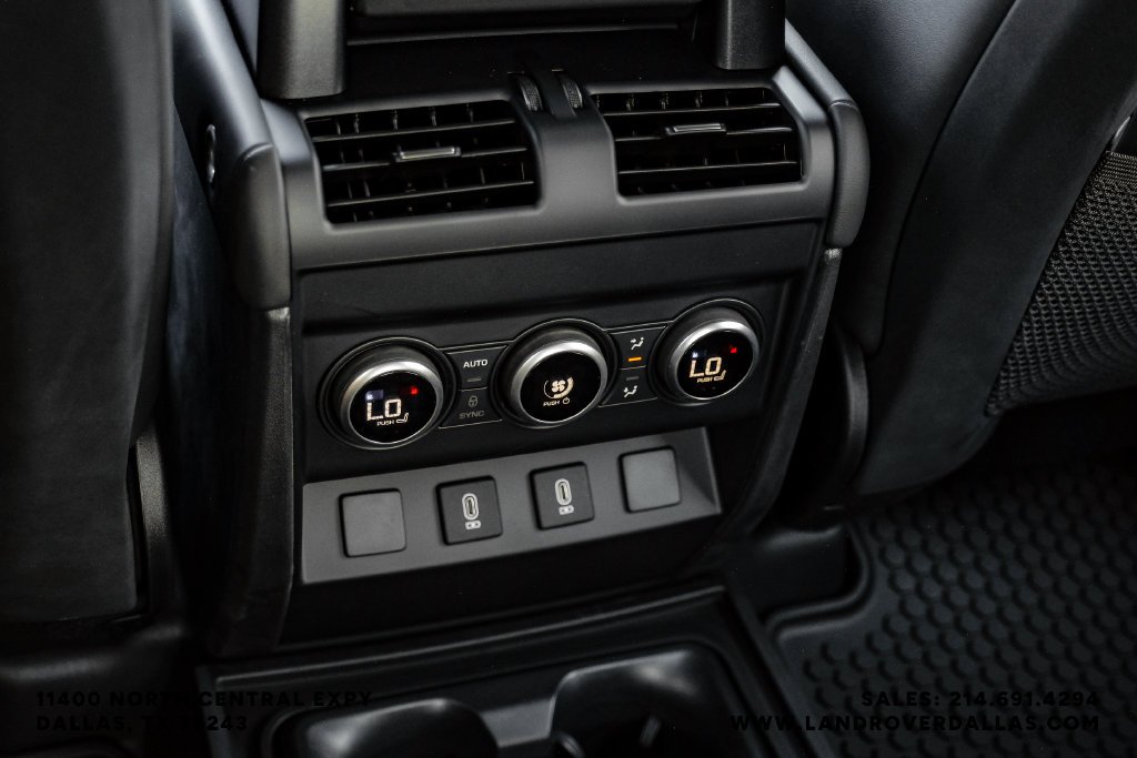 New 2026 Fuji White Land Rover X-Dynamic SE image 42