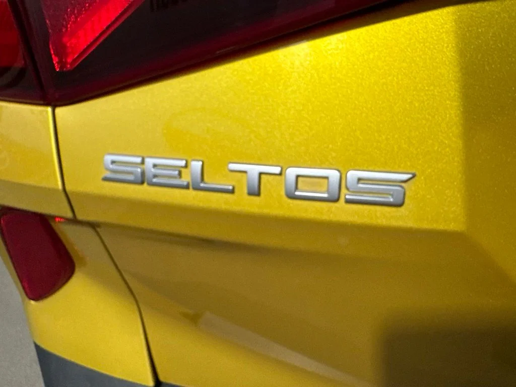 Used 2022 Yellow Kia LX image 24