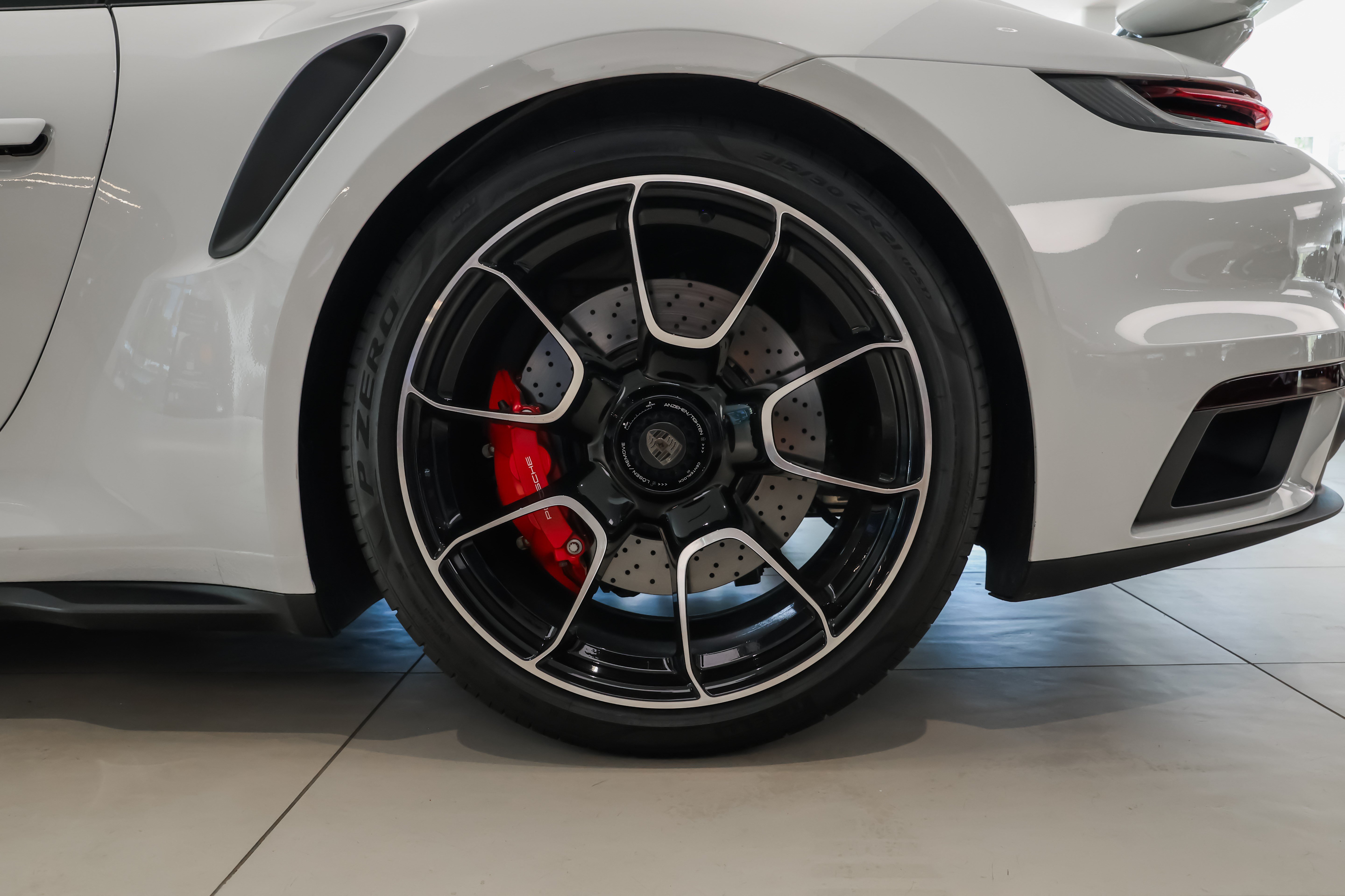 Used 2025 White Porsche Turbo image 31