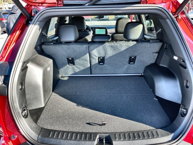 2027 Chevrolet Equinox photo 28 of 41