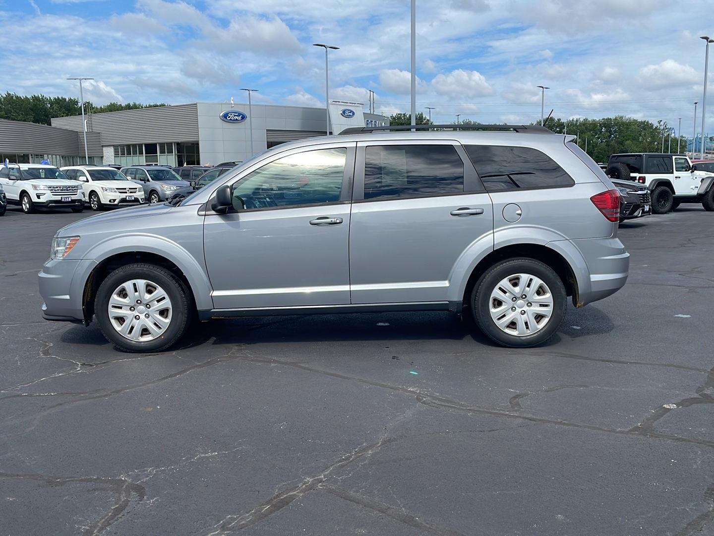 3C4PDCAB6GT182109