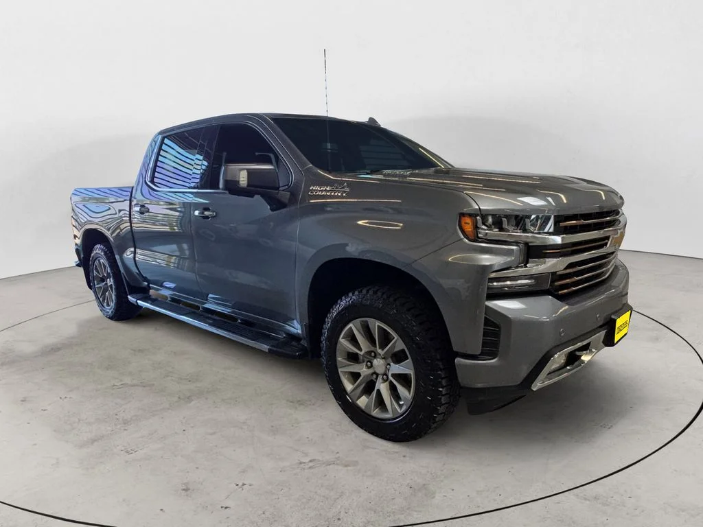 Used 2020 Gray Chevrolet High Country image 5