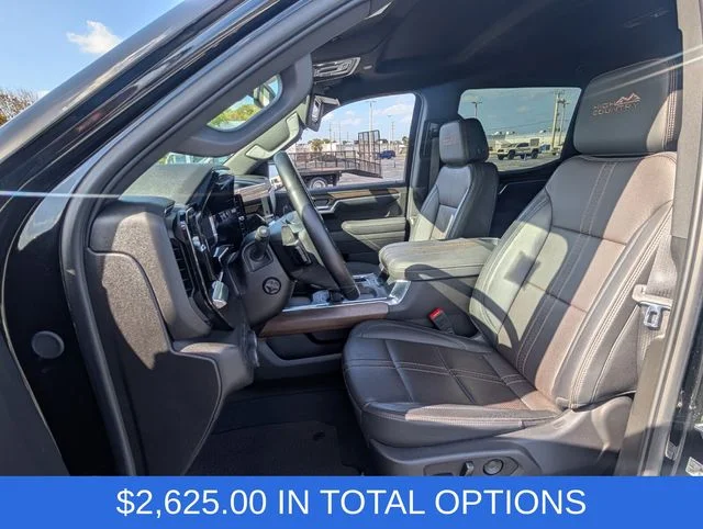 Used 2025 Black Chevrolet High Country image 9