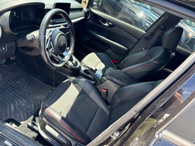 Used 2021 Aurora Black Kia GT image 36