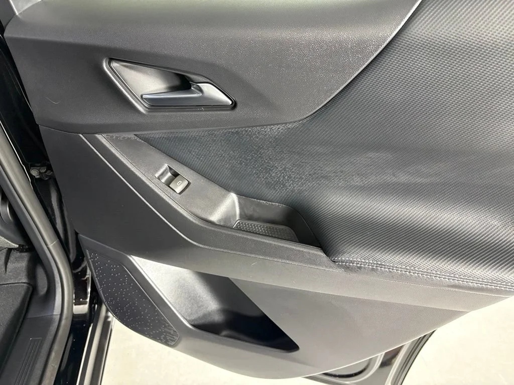 New 2026 Mosaic Black Metallic Chevrolet LT image 22